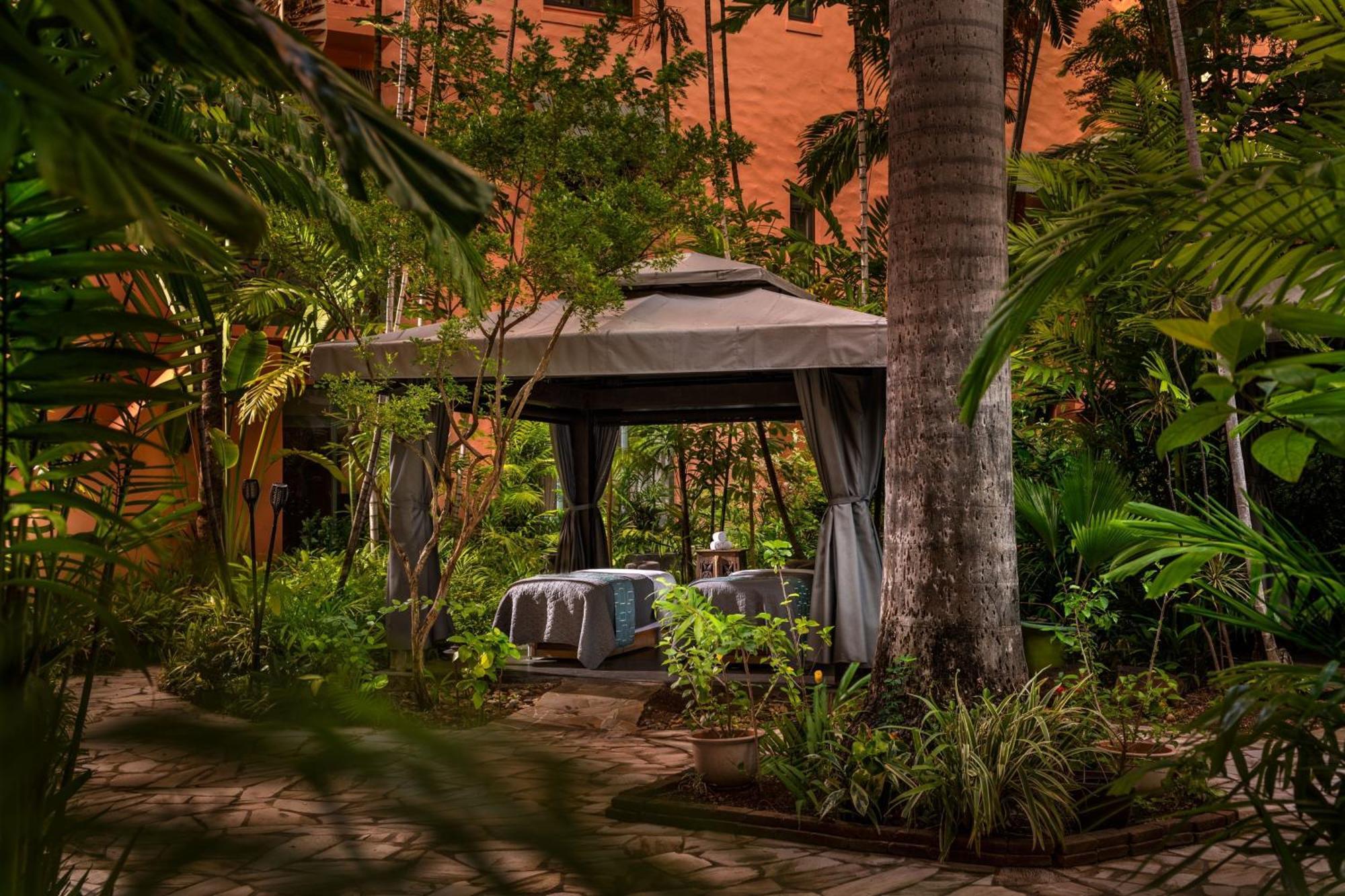 The Royal Hawaiian, A Luxury Collection Resort, Waikiki Гонолулу Екстер'єр фото